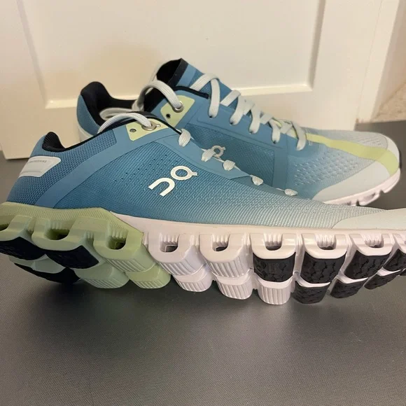 On Cloudflow Women Niagara Meadow Athletic Sneakers High Performance Sz 8.5 NIB - Picture 6 of 13